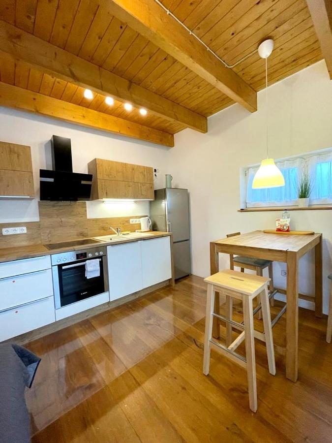Ferienwohnung Im Stadtzentrum Von Bernau - Komfortable Wohnung Mit 2 Zimmern, Bad, Spuelmaschine, Waschmaschine, Komplette Kueche, Wlan, Terrasse, Ruhige Lage 柏林附近贝尔瑙 外观 照片