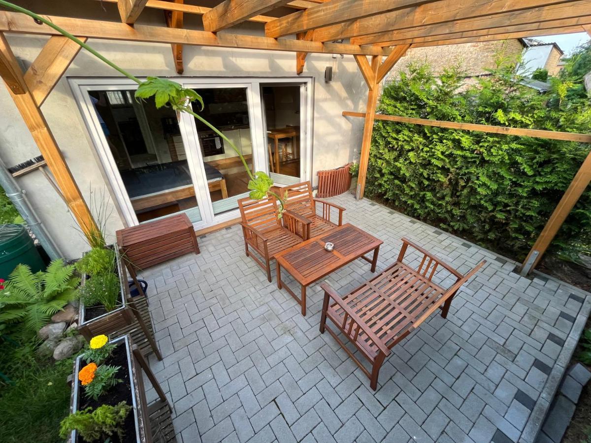 Ferienwohnung Im Stadtzentrum Von Bernau - Komfortable Wohnung Mit 2 Zimmern, Bad, Spuelmaschine, Waschmaschine, Komplette Kueche, Wlan, Terrasse, Ruhige Lage 柏林附近贝尔瑙 外观 照片